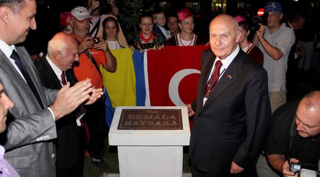 BOŞNAKLARIN KAHRAMANI KEMAL BAYSAK VEFAT ETTİ