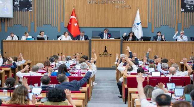 ALİAĞA CHP MÜDAHALE ETTİ, BÜYÜKŞEHİRDE PLANLAR REDDEDİLDİ 