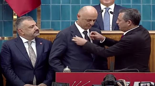 İYİ PARTİ İZMİR MİLLETVEKİLİ ÖZLALE RESMEN CHP'DE